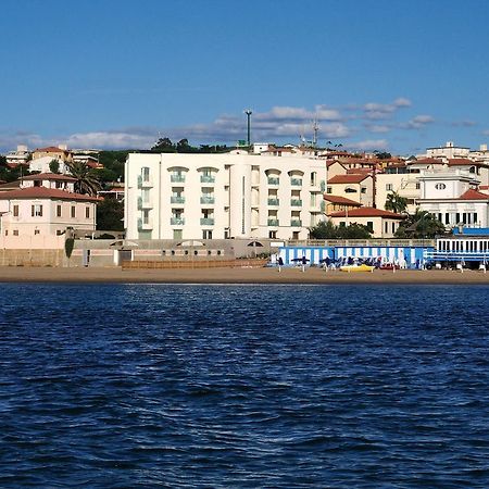 Hotel Stella Marina San Vincenzo Exteriör bild
