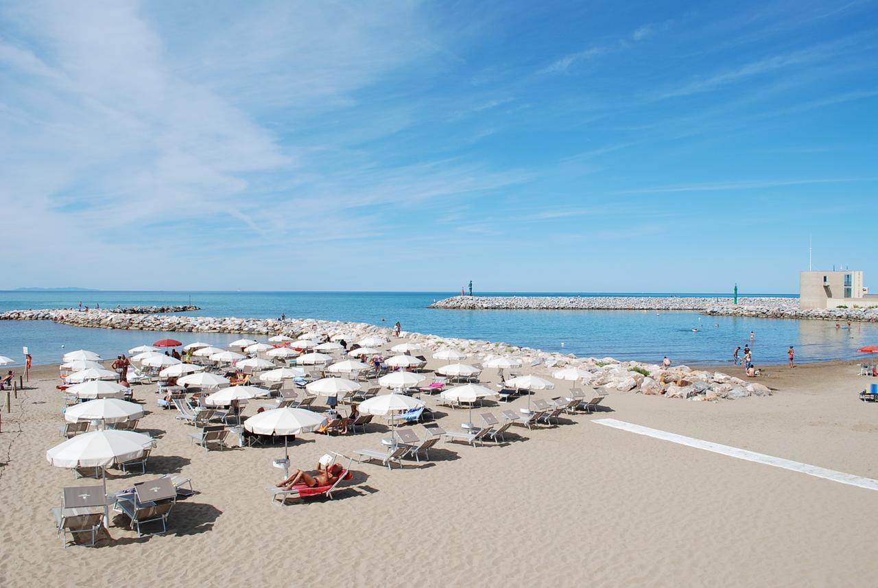 Hotel Stella Marina San Vincenzo Exteriör bild